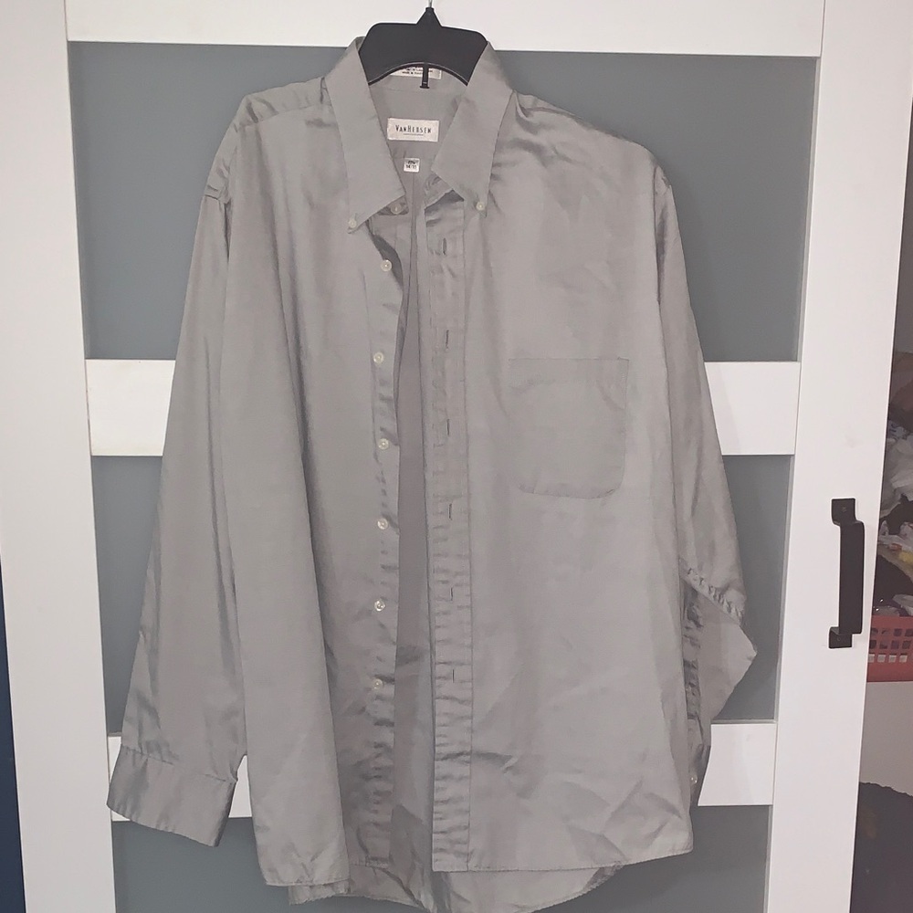 Van Heusen Men's Casual Gray Button Down Shirt